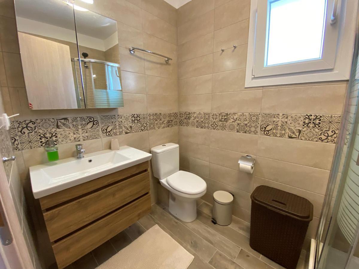 Villa Emerald Luxury Living Nikíti Kültér fotó